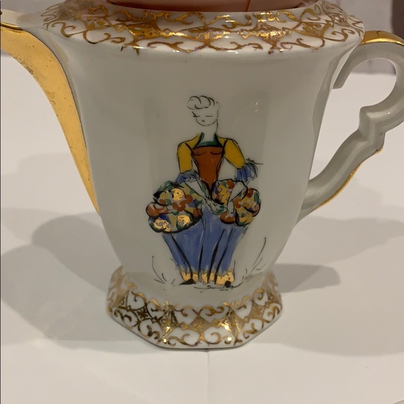 Vintage Tea party set. - Picture 2 of 6